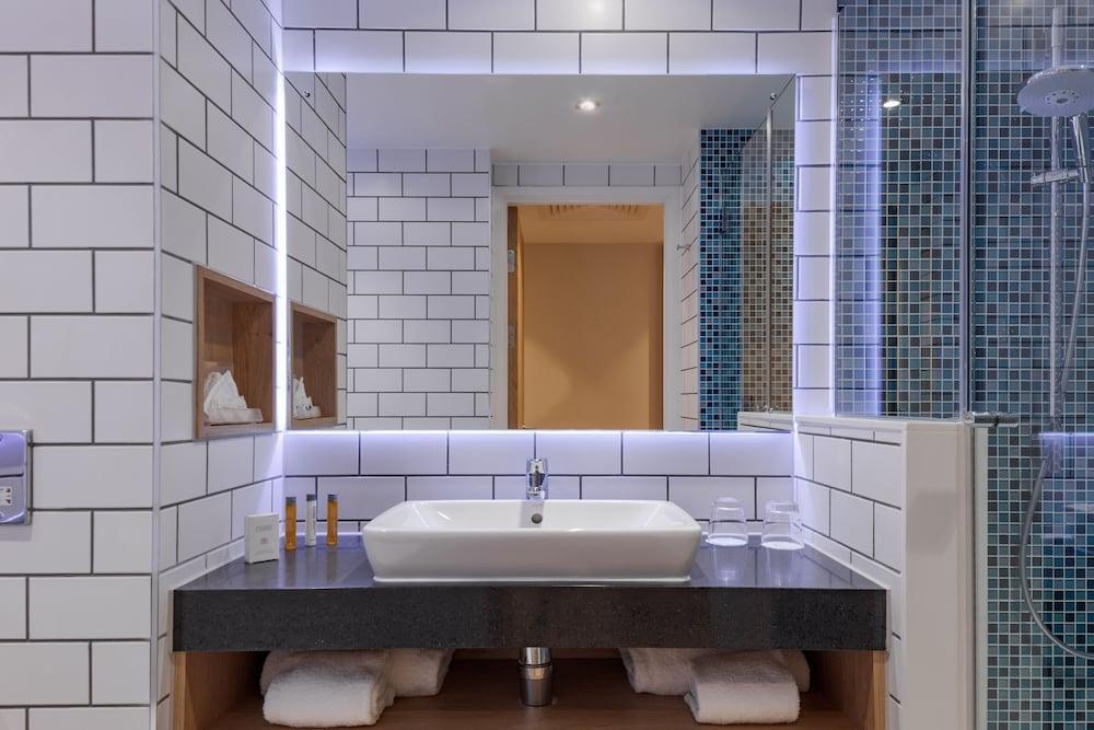 London Heathrow - Bath Road By Ihg 4*
